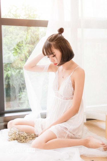 呻吟 玩弄 翻搅 花蒂 肿大